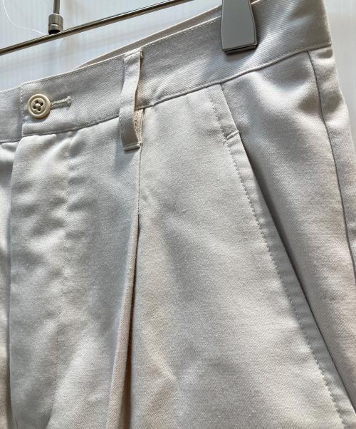 THE SHINZONE（ザ シンゾーン）THE SHINZONE (ザ シンゾーン) ハイウエストセンタープレススラックス ベージュ サイズ:34の古着・服飾アイテム