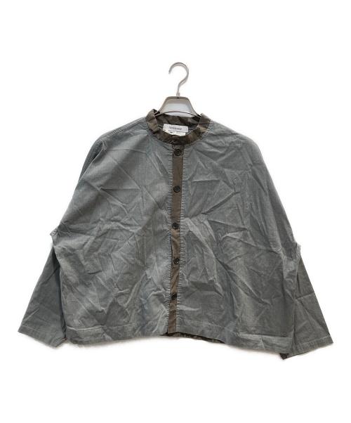 Veritecoeur（ヴェリテクール）Veritecoeur (ヴェリテクール) シャツ カーキ サイズ:Fの古着・服飾アイテム