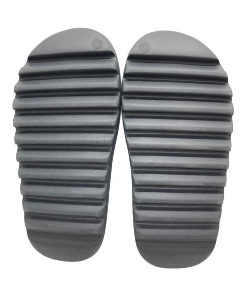 YEEZY（イージー）YEEZY (イージー) adidas (アディダス) yeezy slide グレー サイズ:26.5cmの古着・服飾アイテム