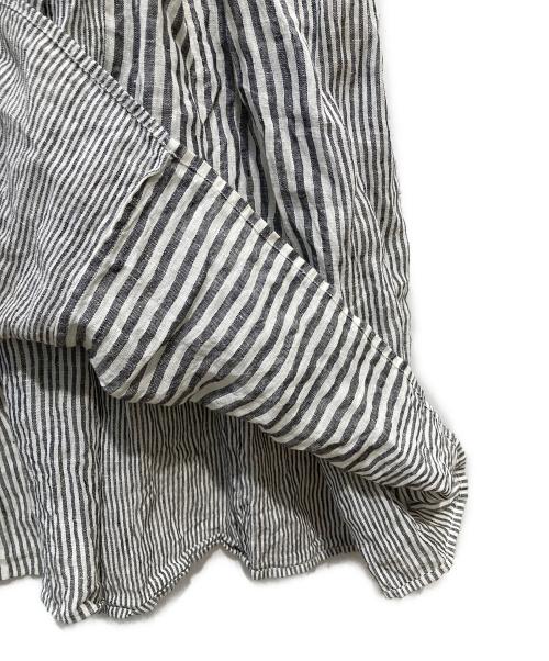 maison de soil（メゾンドソイル）maison de soil (メゾンドソイル) 80s パワールームリネンランダムストライプフレンチスリーブワンピース グレー サイズ:1の古着・服飾アイテム