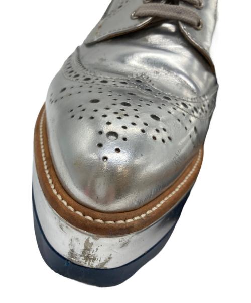 PRADA（プラダ）PRADA (プラダ) メタリックウィングチップシューズ シルバー サイズ:37の古着・服飾アイテム