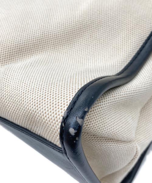 MICHAEL KORS（マイケル・コース）MICHAEL KORS (マイケルコース) 2WAYバッグ ベージュの古着・服飾アイテム