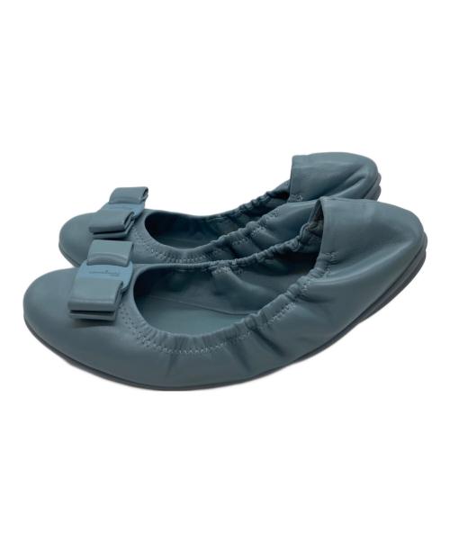 Salvatore Ferragamo（サルヴァトーレ フェラガモ）Salvatore Ferragamo (サルヴァトーレ フェラガモ) バレエパンプス スカイブルー サイズ:6 1/2の古着・服飾アイテム