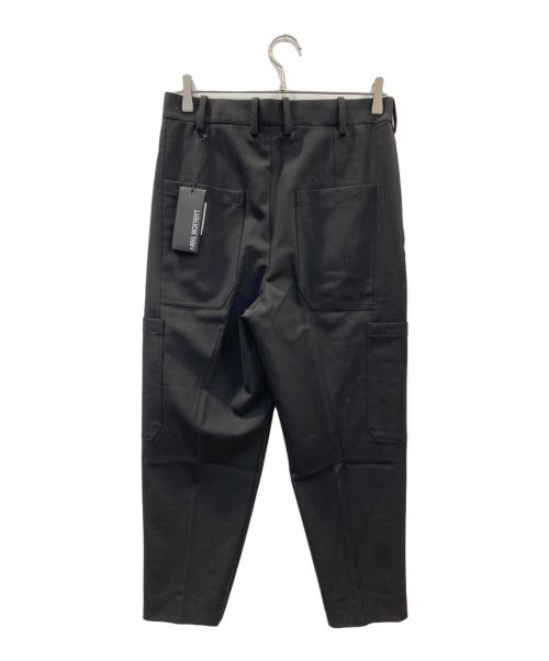 NEIL BARRETT（ニールバレット）NEIL BARRETT (ニールバレット) パンツ ブラック サイズ:44 未使用品の古着・服飾アイテム