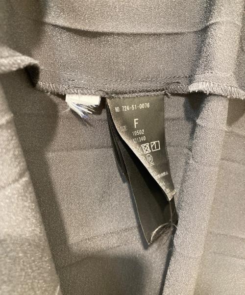 SHIPS any（シップスエニィ）SHIPS any (シップスエニィ) ジョーゼットプリーツフレンチスリーブワンピ グレー サイズ:Fの古着・服飾アイテム