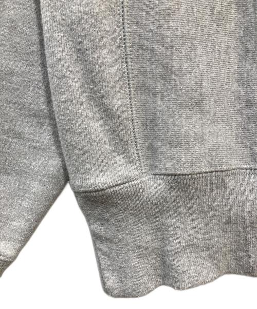 Champion REVERSE WEAVE（チャンピオン リバース ウィーブ）Champion REVERSE WEAVE (チャンピオン リバース ウィーブ) MoMA (モマ) ロゴプルオーバーパーカー グレー サイズ:Mの古着・服飾アイテム