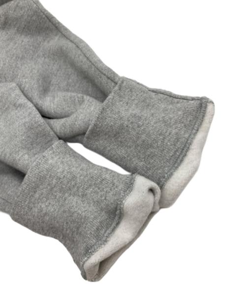 Champion REVERSE WEAVE（チャンピオン リバース ウィーブ）Champion REVERSE WEAVE (チャンピオン リバース ウィーブ) MoMA (モマ) ロゴプルオーバーパーカー グレー サイズ:Mの古着・服飾アイテム