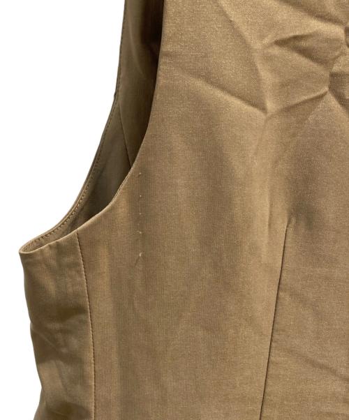 un number（アンナンバー）un number (アンナンバー) 3シルエットテロンジレ ベージュ サイズ:Fの古着・服飾アイテム