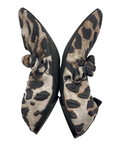 GANNI（ガニー）Ganni (ガニー) SOFT SQUARE TOE SCRUNCHIE BALLERINA ベージュ サイズ:38の古着・服飾アイテム