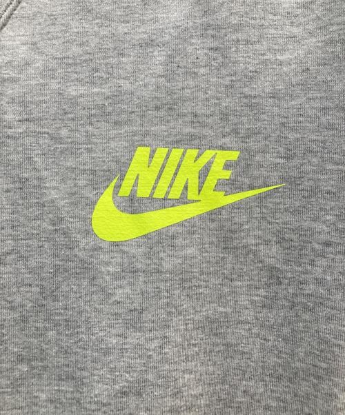 NIKE（ナイキ）NIKE (ナイキ) sacai (サカイ) スウェット グレー サイズ:Lの古着・服飾アイテム