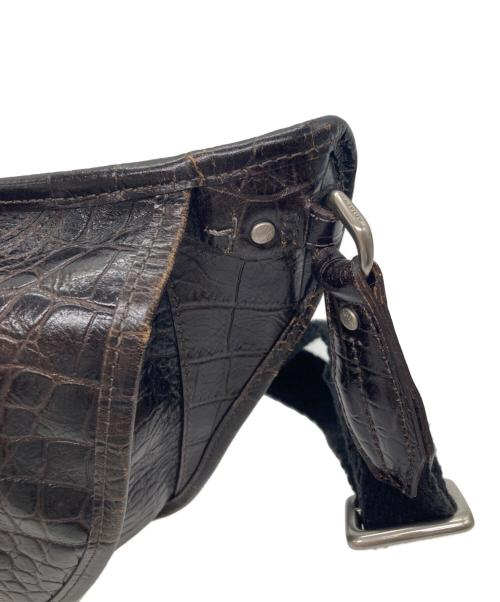 aniary（アニアリ）aniary (アニアリ) ボディーバッグ ブラウンの古着・服飾アイテム