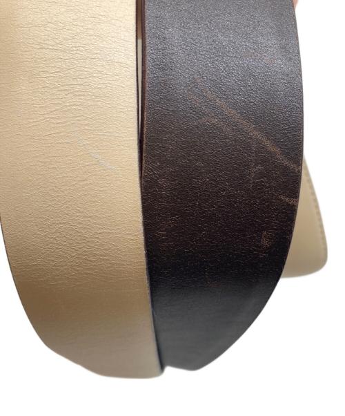 PRADA（プラダ）PRADA (プラダ) レザーショルダーバッグ ベージュの古着・服飾アイテム