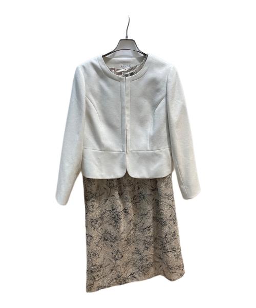 Rifanne（リファンネ）RIFANNE (リファンネ) ワンピース ベージュ サイズ:15 未使用品の古着・服飾アイテム