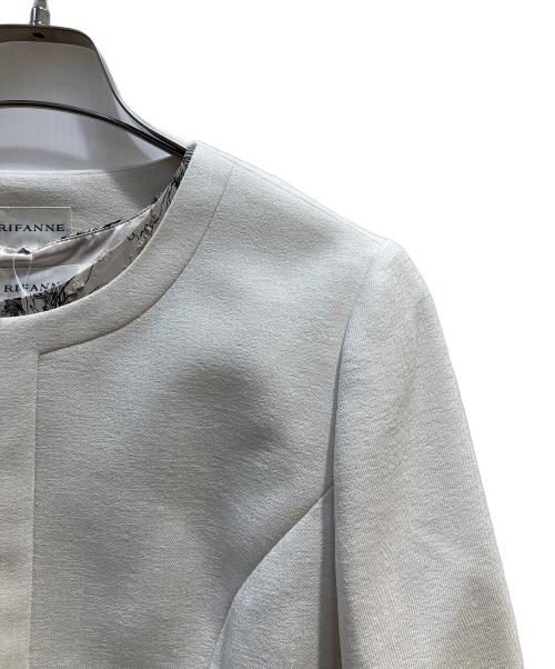 Rifanne（リファンネ）RIFANNE (リファンネ) ワンピース ベージュ サイズ:15 未使用品の古着・服飾アイテム