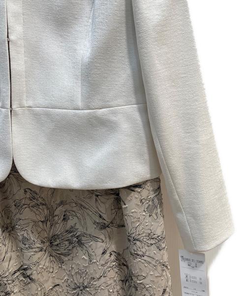 Rifanne（リファンネ）RIFANNE (リファンネ) ワンピース ベージュ サイズ:15 未使用品の古着・服飾アイテム