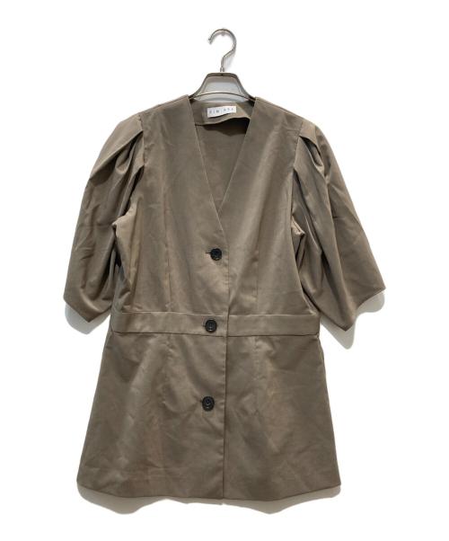 RIM.ARK（リムアーク）RIM.ARK (リムアーク) JK like v neck SH ベージュ サイズ:38の古着・服飾アイテム