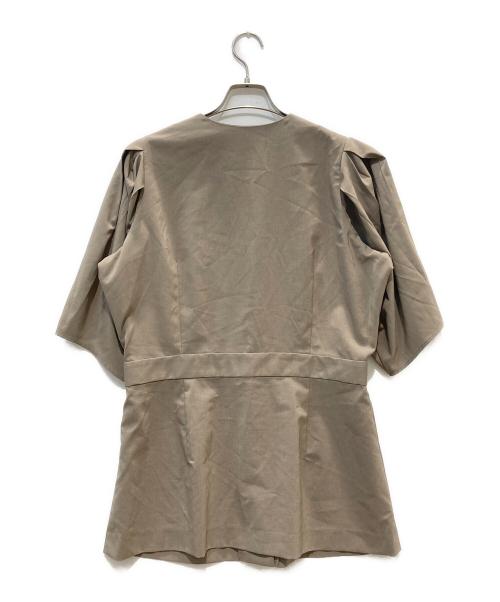 RIM.ARK（リムアーク）RIM.ARK (リムアーク) JK like v neck SH ベージュ サイズ:38の古着・服飾アイテム