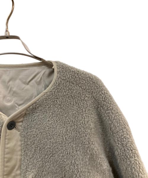 CLANE（クラネ）CLANE (クラネ) REVERSIBLE MILITARY BOA JACKET ライトグレー サイズ:Mの古着・服飾アイテム