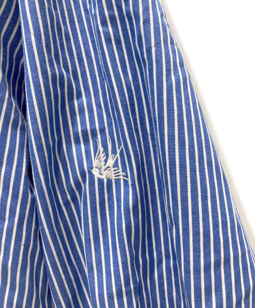 rhodo lirion（ロドリリオン）Rhodo lirioN (ロドリリオン) フリルフーディーシャツ ブルー サイズ:Sの古着・服飾アイテム