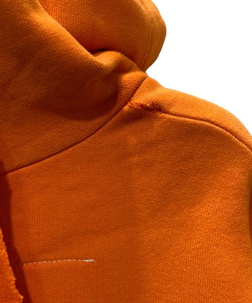 MM6 Maison Margiela（エムエムシックスメゾンマルジェラ）MM6 Maison Margiela (エムエムシックスメゾンマルジェラ) プルオーバーパーカー オレンジ サイズ:Ｍの古着・服飾アイテム