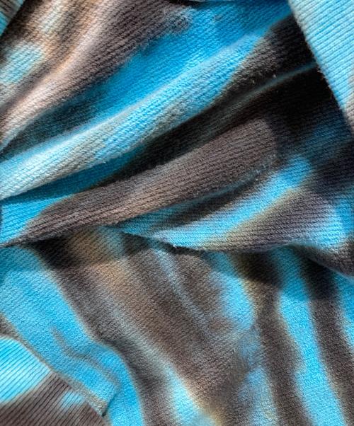 TOGA VIRILIS（トーガ ビリリース）TOGA VIRILIS (トーガ ビリリース) タイダイスウェット スカイブルー サイズ:44の古着・服飾アイテム