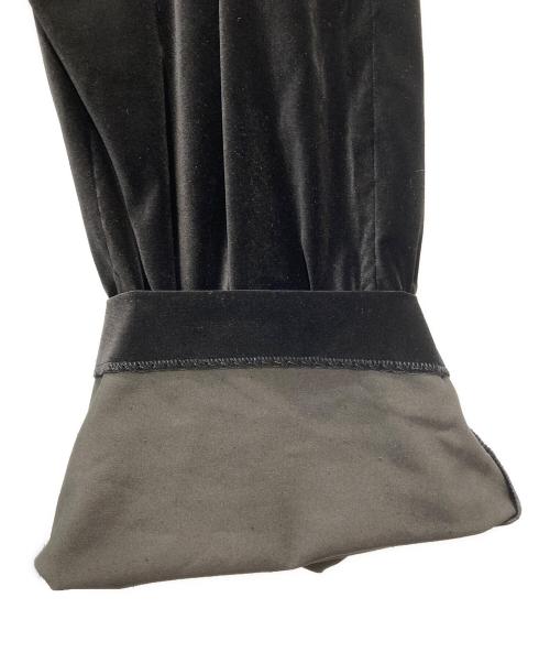 IENA LA BOUCLE（イエナ ラ ブークル）IENA LA BOUCLE (イエナ ラ ブークル) ベロアワイドパンツ ブラック サイズ:38 未使用品の古着・服飾アイテム