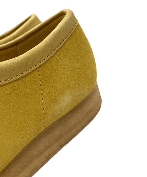 CLARKS（クラークス）CLARKS (クラークス) ワラビー イエロー サイズ:26.5の古着・服飾アイテム