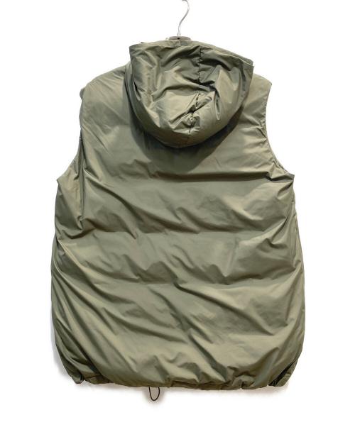 EVERYDAY I LIKE.（エヴリデイ アイ ライク）EVERYDAY I LIKE. (エヴリデイ アイ ライク) 中綿ロングベスト グリーン サイズ:ーの古着・服飾アイテム