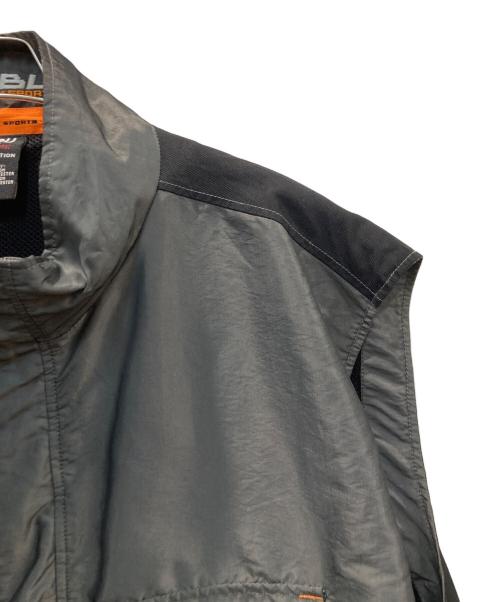 FUBU（フブ）FUBU (フブ) ベスト グレー サイズ:XXXLの古着・服飾アイテム