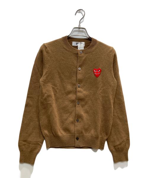 PLAY COMME des GARCONS（プレイコムデギャルソン）PLAY COMME des GARCONS (プレイコムデギャルソン) ダブルハートカーディガン ブラウン サイズ:Sの古着・服飾アイテム