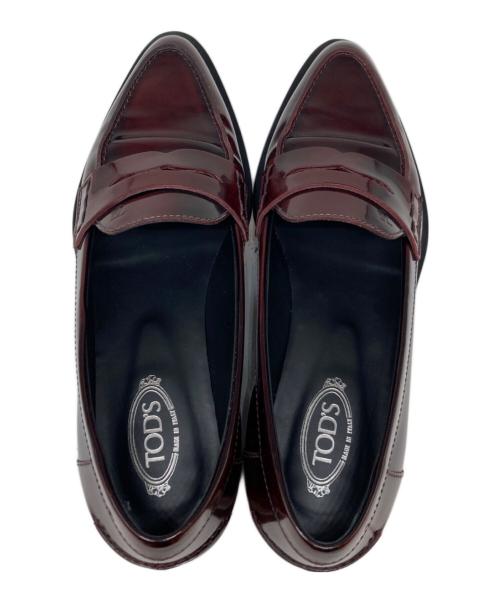 TOD'S（トッズ）TOD'S (トッズ) コインローファー バーガンディー サイズ:351/2の古着・服飾アイテム