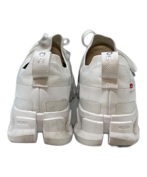 on（オン）On (オン) スニーカー ホワイト サイズ:25の古着・服飾アイテム