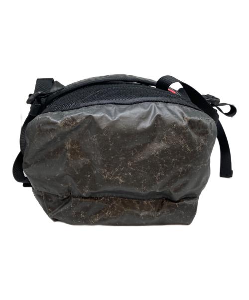 SUPREME（シュプリーム）Supreme (シュプリーム) Waterproof Reflective Speckled ショルダーバッグ グレーの古着・服飾アイテム