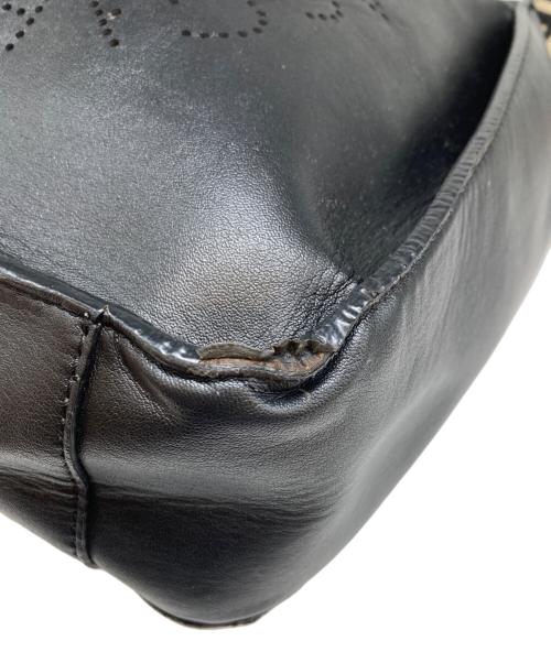 STELLA McCARTNEY（ステラマッカートニー）STELLA McCARTNEY (ステラマッカートニー) パンチングロゴショルダーバッグ ブラックの古着・服飾アイテム