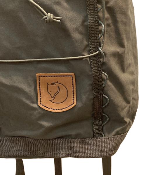 FJALLRAVEN（フェールラーベン）FJALLRAVEN (フェールラーベン) Singi 20 バックパック オリーブの古着・服飾アイテム