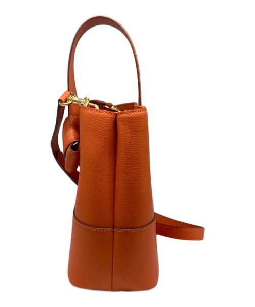 ostkaka（オストカーカ）ostkaka (オストカーカ) バッグ オレンジの古着・服飾アイテム