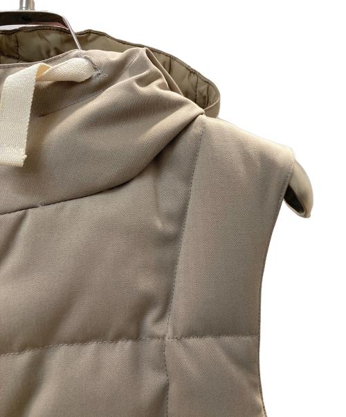 Engineered Garments（エンジニアドガーメンツ）Engineered Garments (エンジニアドガーメンツ) ダウンベスト ベージュ サイズ:XSの古着・服飾アイテム