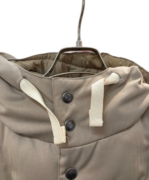Engineered Garments（エンジニアドガーメンツ）Engineered Garments (エンジニアドガーメンツ) ダウンベスト ベージュ サイズ:XSの古着・服飾アイテム