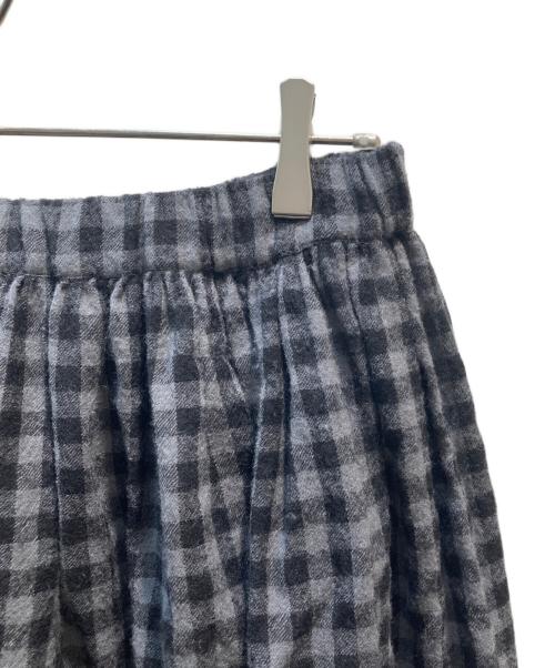 maison de soil（メゾンドソイル）maison de soil (メゾンドソイル) ウールチェックスカート グレー サイズ:2の古着・服飾アイテム