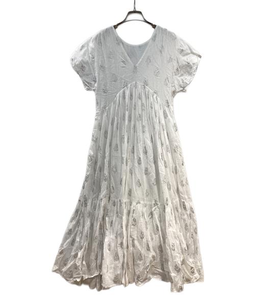 ne quittez pas（ヌキテパ）ne quittez pas (ヌキテパ) ワンピース ベージュ サイズ:Freeの古着・服飾アイテム