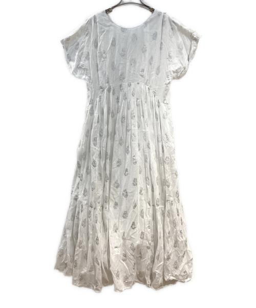 ne quittez pas（ヌキテパ）ne quittez pas (ヌキテパ) ワンピース ベージュ サイズ:Freeの古着・服飾アイテム