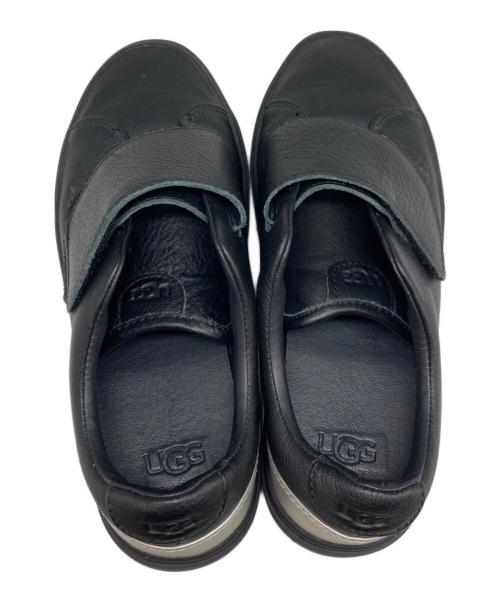 UGG（アグ）UGG (アグ) ベルクロレザースニーカー ブラック サイズ:22.5の古着・服飾アイテム