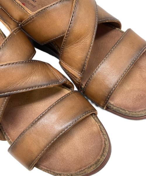 CLARKS（クラークス）CLARKS (クラークス) サンダル ブラウン サイズ:23.5cmの古着・服飾アイテム