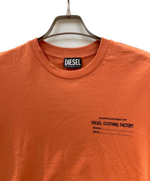 DIESEL（ディーゼル）DIESEL (ディーゼル) Tシャツ オレンジ サイズ:Sの古着・服飾アイテム