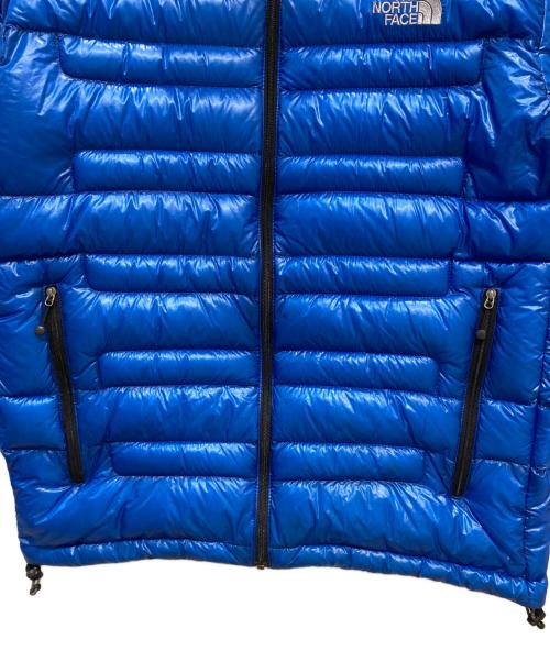 THE NORTH FACE（ザ ノース フェイス）THE NORTH FACE (ザ ノース フェイス) Flash JACKET Summit Series フラッシュ ジャケット ダウンジャケット ブルー サイズ:Ｍの古着・服飾アイテム