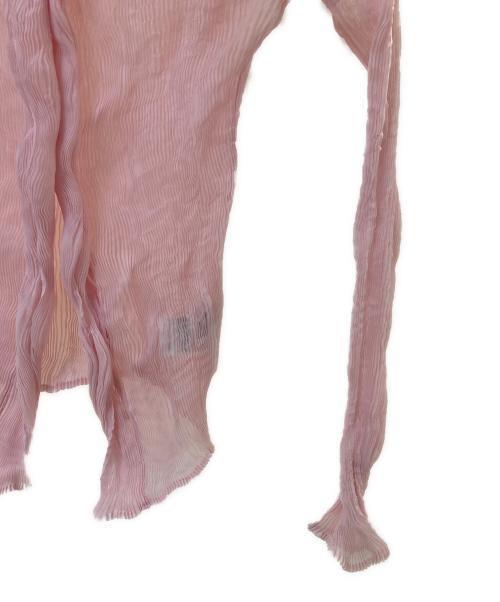 ISSEY MIYAKE FETE（イッセイミヤケフェット）ISSEY MIYAKE FETE (イッセイミヤケフェット) プリーツシアーシャツ ピンク サイズ:2の古着・服飾アイテム