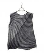 PLEATS PLEASEプリーツプリーズ）の古着「ジオメトリック転写プリーツワンピース」｜グレー