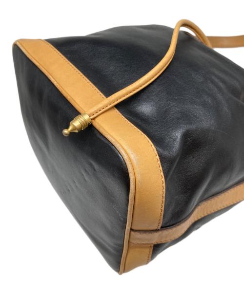 CELINE（セリーヌ）CELINE (セリーヌ) 巾着ショルダーバッグ ブラックの古着・服飾アイテム