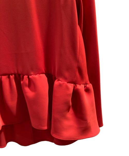 YOKO CHAN（ヨーコチャン）YOKO CHAN (ヨーコチャン) ティアードブラウス レッド サイズ:36 未使用品の古着・服飾アイテム