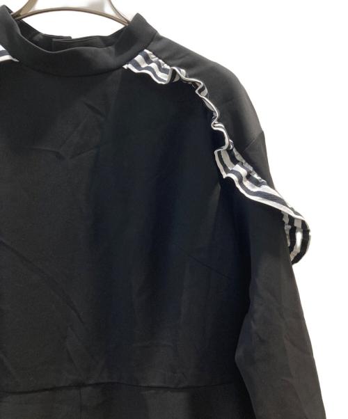 BORDERS at BALCONY（ボーダーズアットバルコニー）BORDERS AT BALCONY (ボーダーズアットバルコニー) ボーダーフリルワンピース ブラック サイズ:38の古着・服飾アイテム